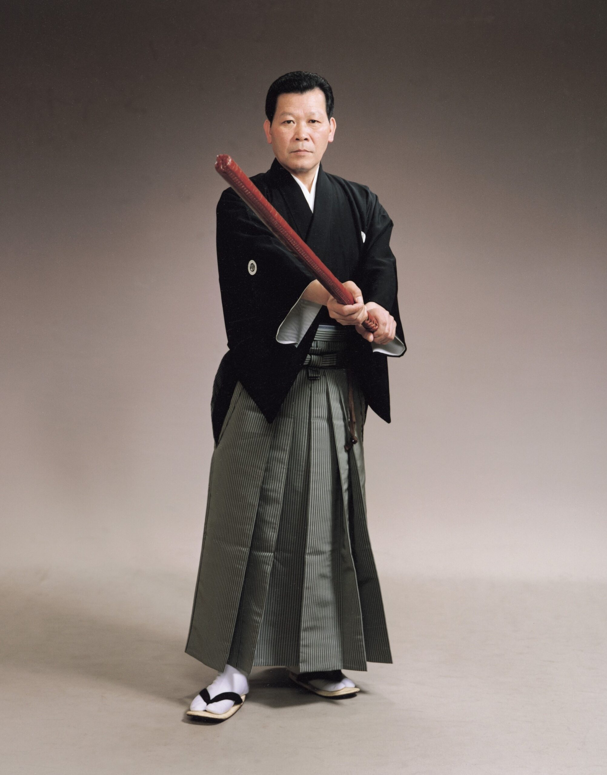 Tadashige Watanabe, the 22nd head of the Shinkage-ryu school of swordsmanship,
